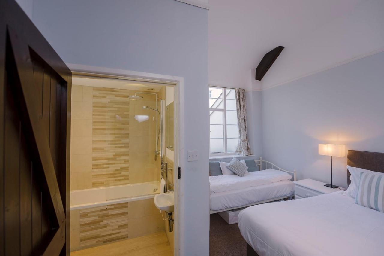 Casa vacanze Corffe House And *